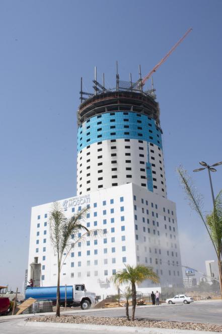 Firman convenio Hospital San José Moscati y Elekta