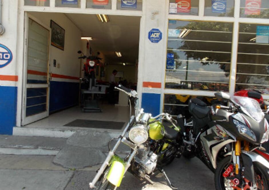 Logran policías captura de tres delincuentes