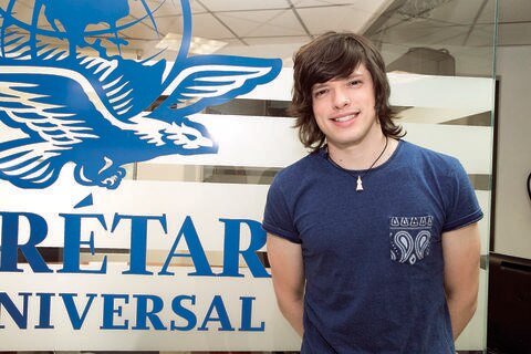 Lasso ‘desempaca’ su música en territorio mexicano