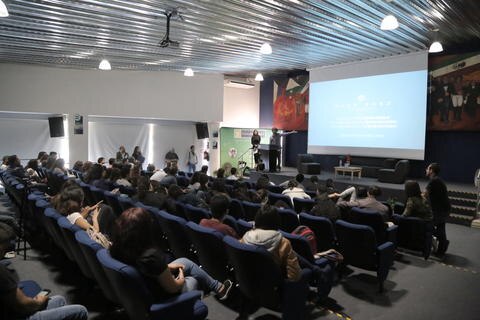 Todo un día dedicado al cine