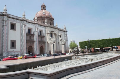 Pese al calor, fuentes en el centro permanecen sin agua 