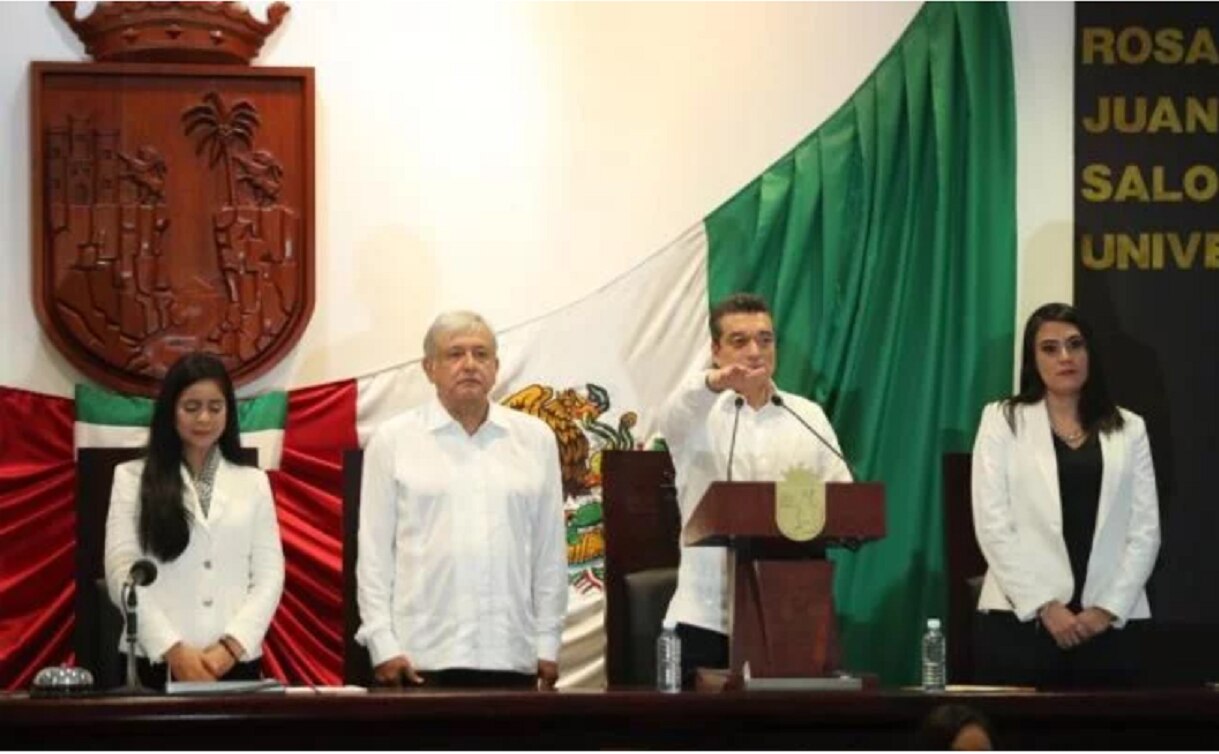 AMLO asiste a la toma de protesta de Rutilio Escandón en Chiapas