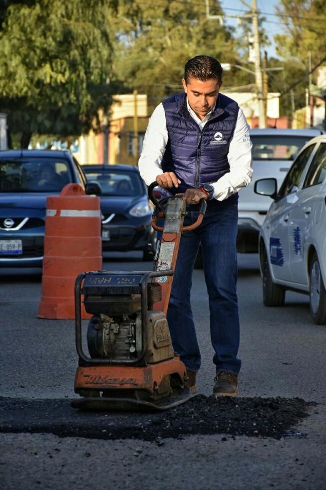 Arranca programa de bacheo 24/7 en Corregidora