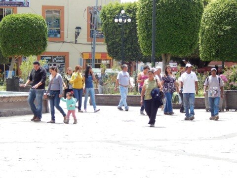 Refuerzan seguridad por periodo vacacional
