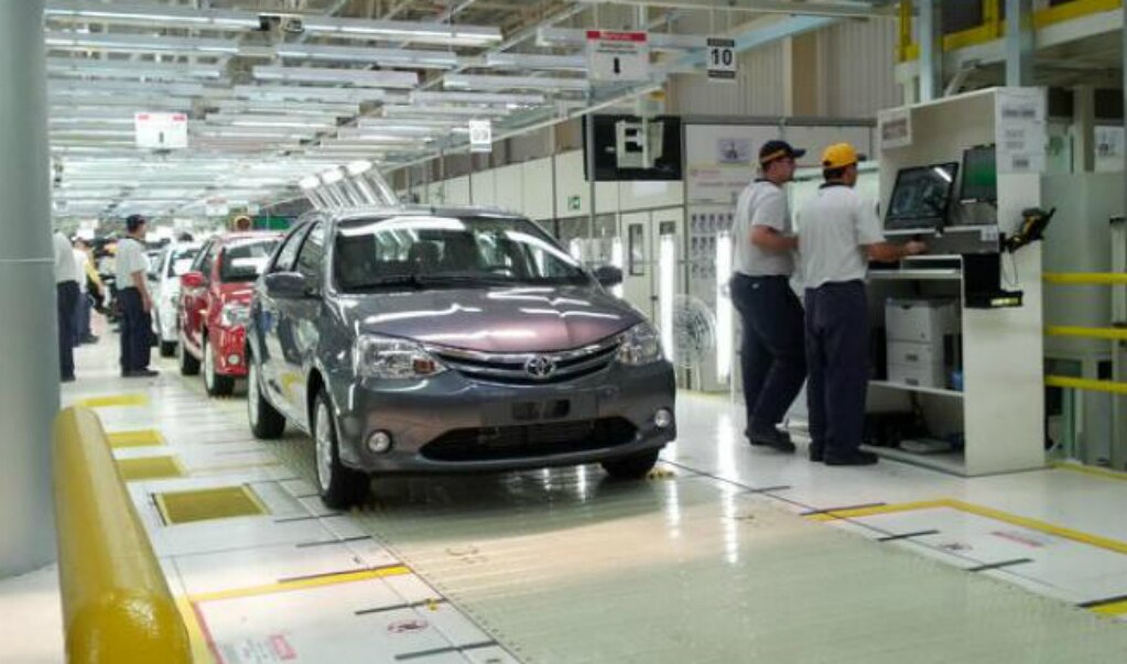 Presión de Trump pone en alerta al sector automotriz