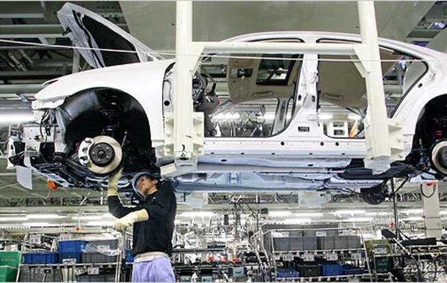 En Querétaro el sector automotriz es el más dinámico ya que se cuenta con más de 300 firmas que aportan 28.5% de las exportaciones totales del estado (ESPECIAL)