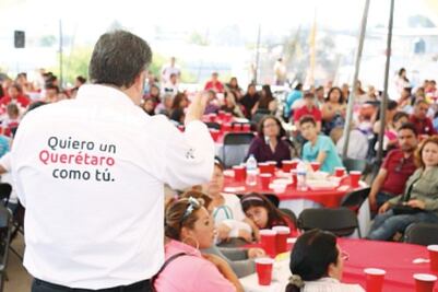 Pozo Cabrera se reúne con simpatizantes