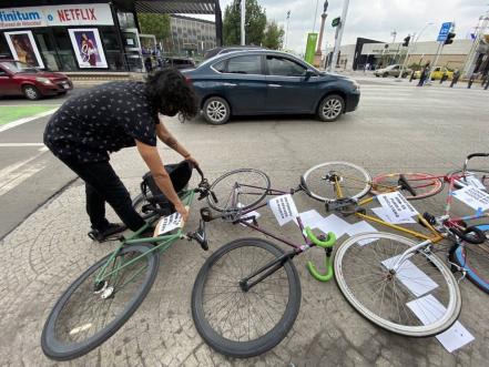 Ciclistas protestan; exigen llegar vivos a casa 