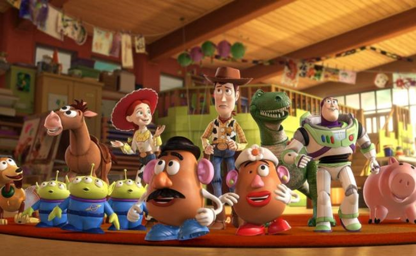 Stephany Folsom será guionista de "Toy story 4"