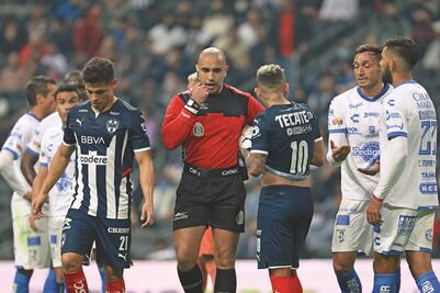 Gallos, mal pagados, pero sacaron un punto contra Monterrey 