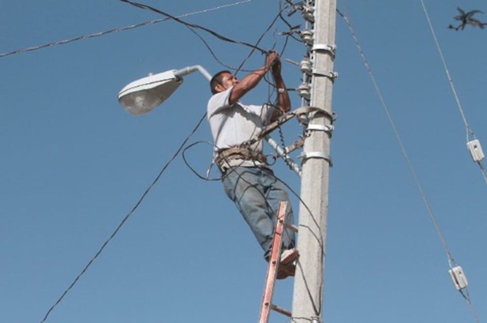 Cubren 98.5% en electrificación 