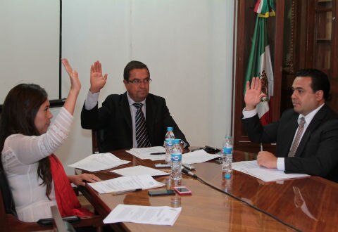 Legislarán para disminuir suicidios
