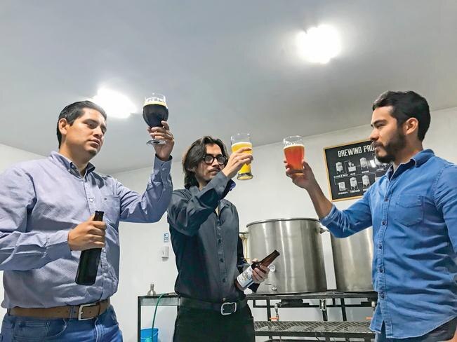 Cerveza artesanal, se hace con sentimiento
