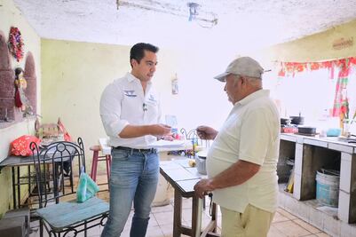 Entregan apoyos directos a familias afectadas por lluvias históricas en Querétaro