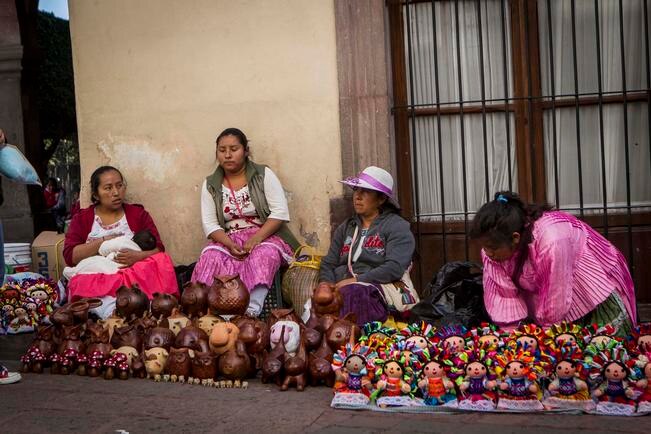 Presentan iniciativa para promocionar artesanías indígenas