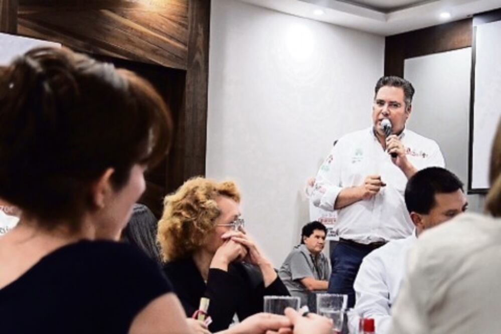 Plantea más y mejores empleos