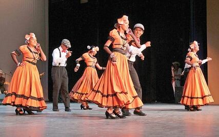 Inicia encuentro folclórico en la UAQ