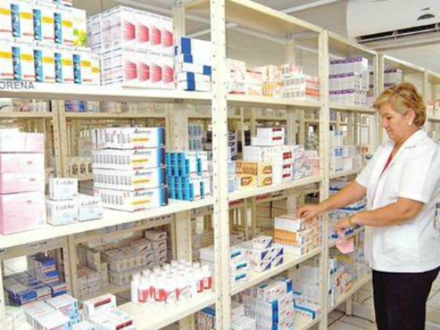 Prometen atender desabasto de medicina