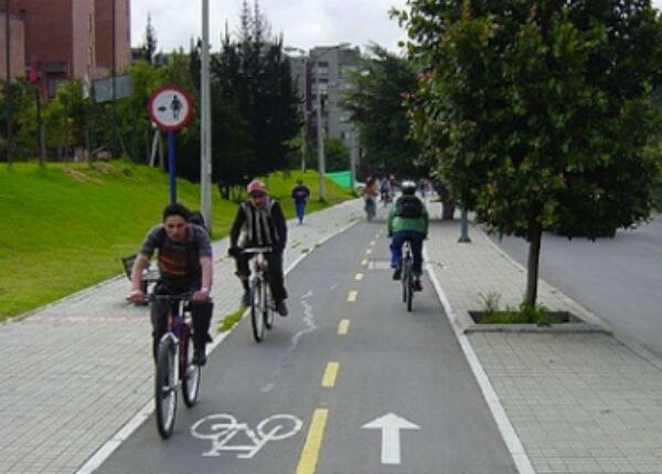 Prevén ciclovias para 2013