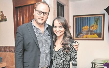 Rodrigo y Valeria ¡pisarán el altar!