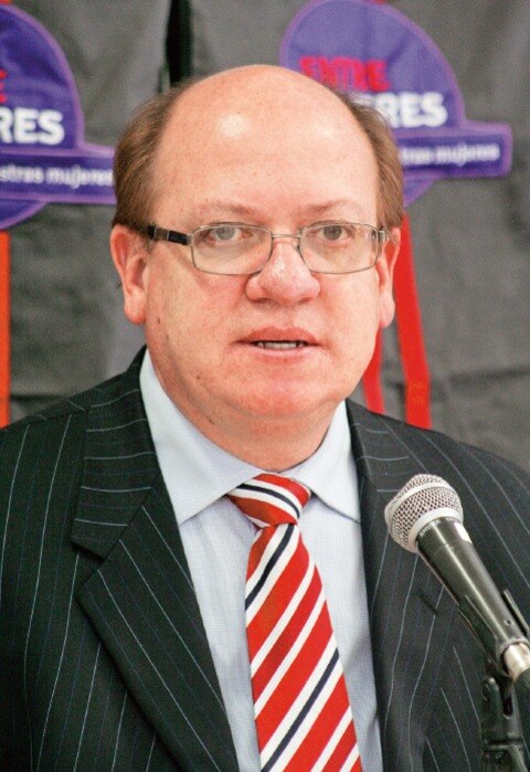 Garantizan abasto de productos