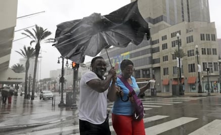 "Barry" toca tierra en Luisiana y se degrada a tormenta tropical