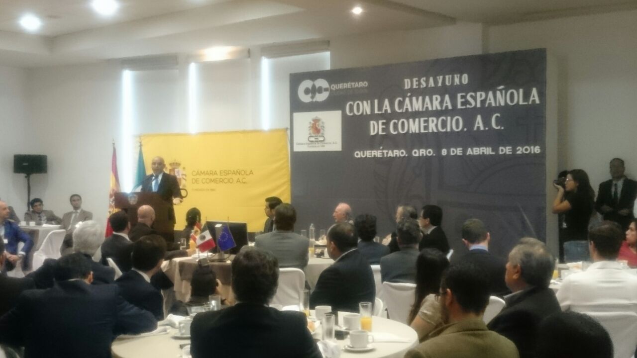 Se reúne MAV con Cámara Española de Comercio