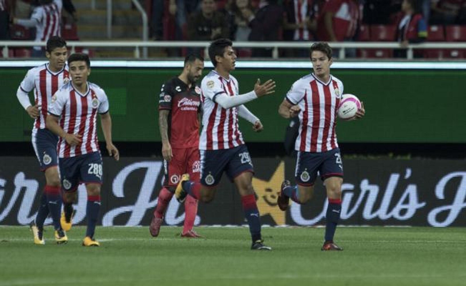 ¡Increíble! Chivas puede clasificar
