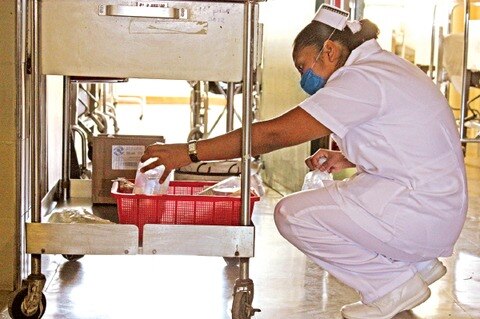 Gestionan 100 plazas para enfermeras