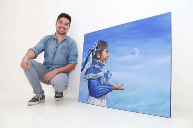 Eduardo Ruiz crea obras sobre la cultura otomí