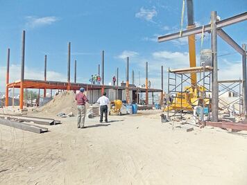 Constructores sufren por robos