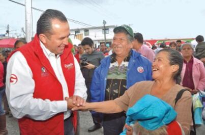 Diputado da apoyos a primaria 