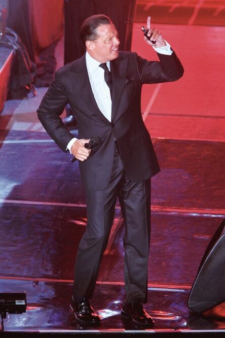 Luis Miguel se destapa en concierto