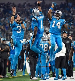 Panthers permanece inmaculado