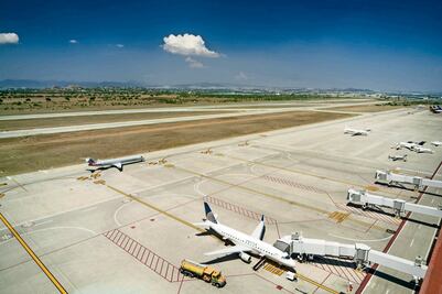 Aeropuerto de Querétaro avanza en certificación como puerto espacial