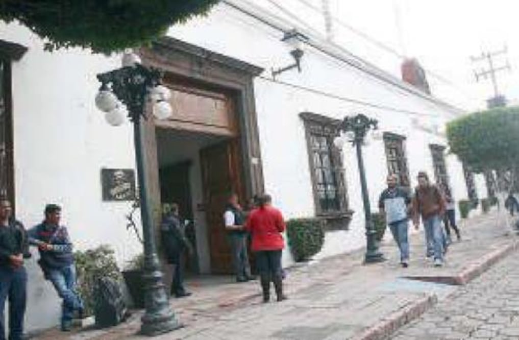 Pineda dejó déficit por 118 mdp: Vega