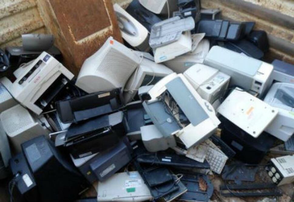 Foro económico de residuos electrónicos