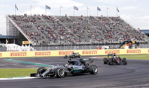 Rosberg se vuelve un cohete