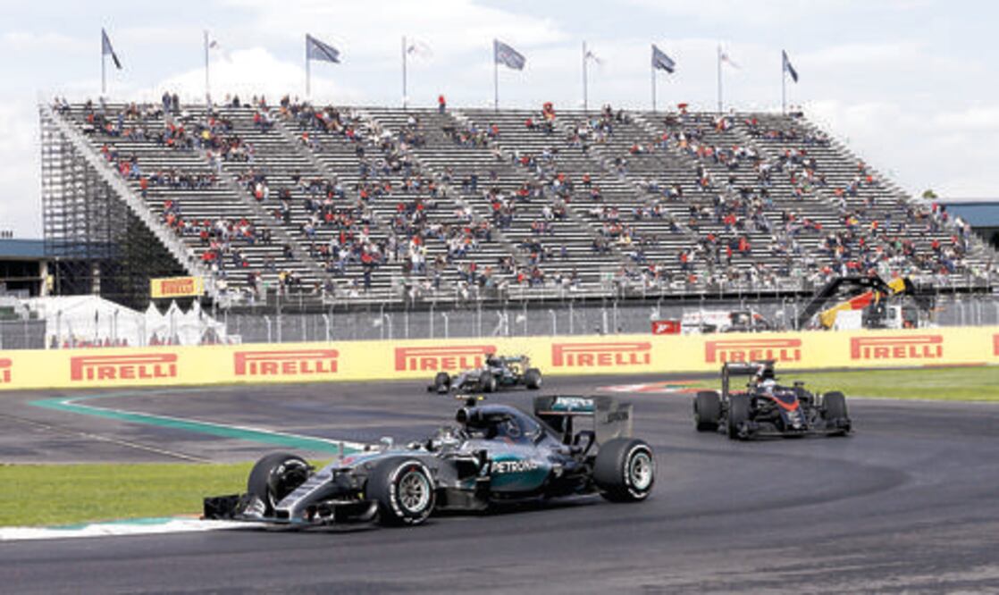 Rosberg se vuelve un cohete