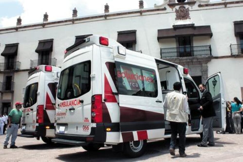Van contra ambulancias “patito”
