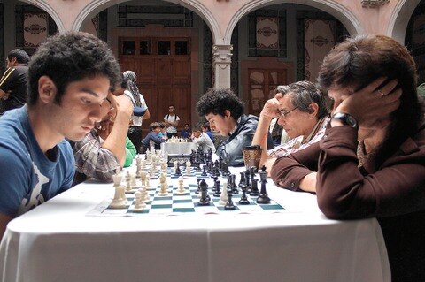 Ajedrecistas ya piensan en 2014
