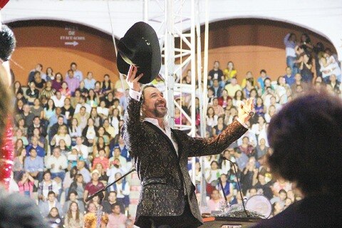 ¿Por qué quieren tanto a El Buki?