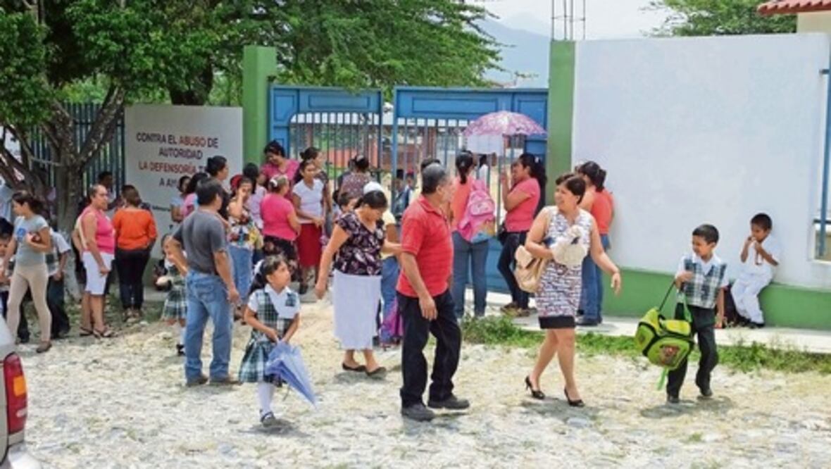 Alumnos serranos, listos para  ciclo escolar: USEBEQ