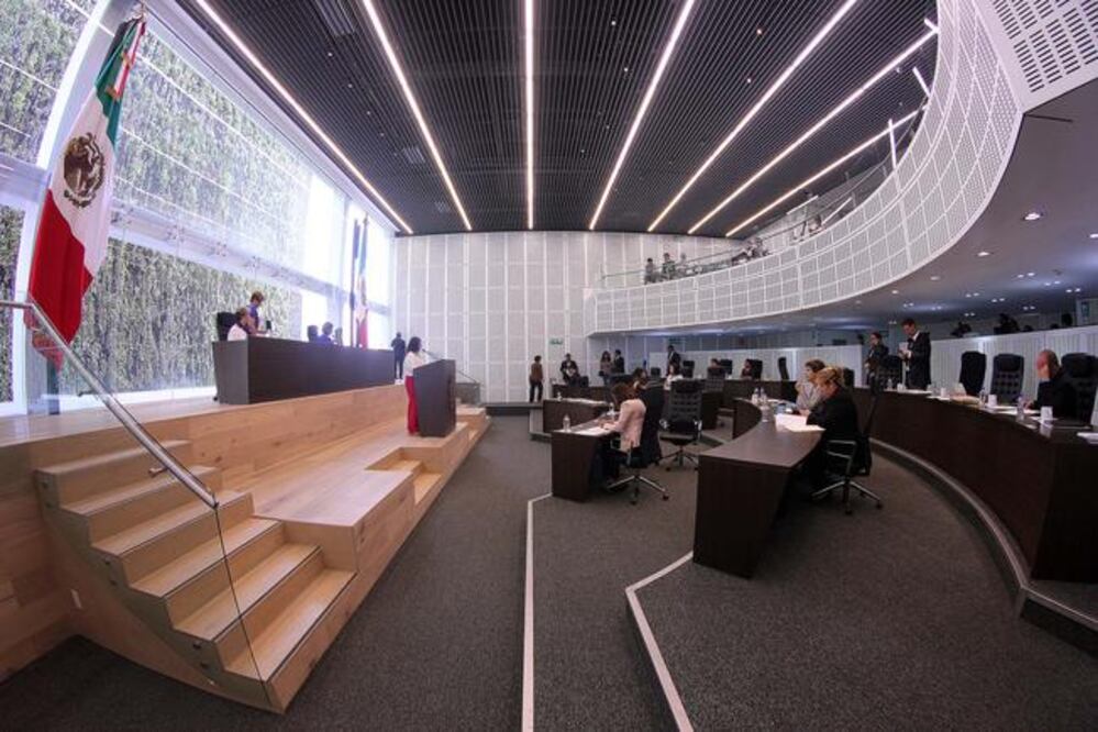 Eric Salas González consideró que la iniciativa del diputado Pedro Kumamoto en el Congreso de Jalisco, no sería la más factible para Querétaro. (OBTURE PRESS)