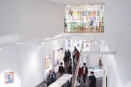 Recrean taller de serigrafía en Galería Libertad