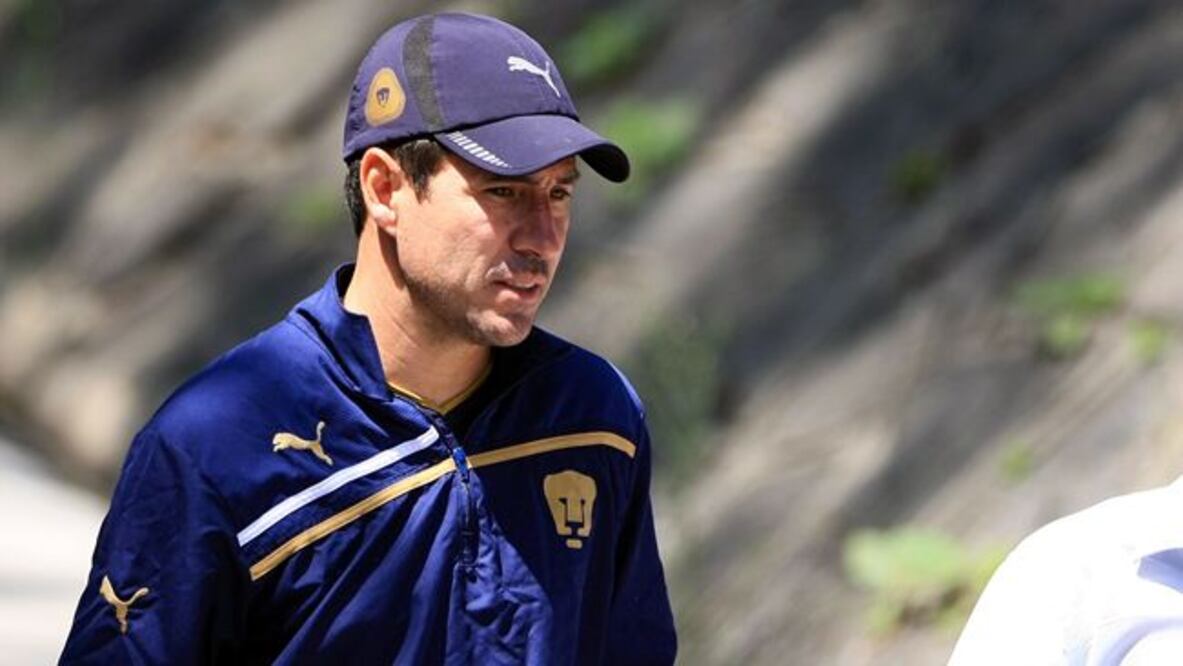 Pumas se queda sin técnico