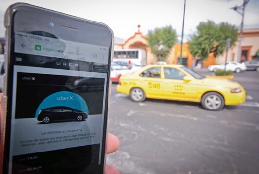 Se deben regular Uber y Cabify: Domínguez