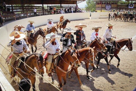 Charrería recibe reconocimiento