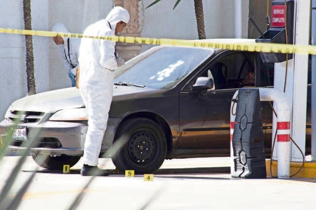 Asesinan a balazos a policía municipal de Pedro Escobedo