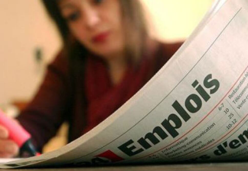 Desempleo en Francia sube a 10.8%